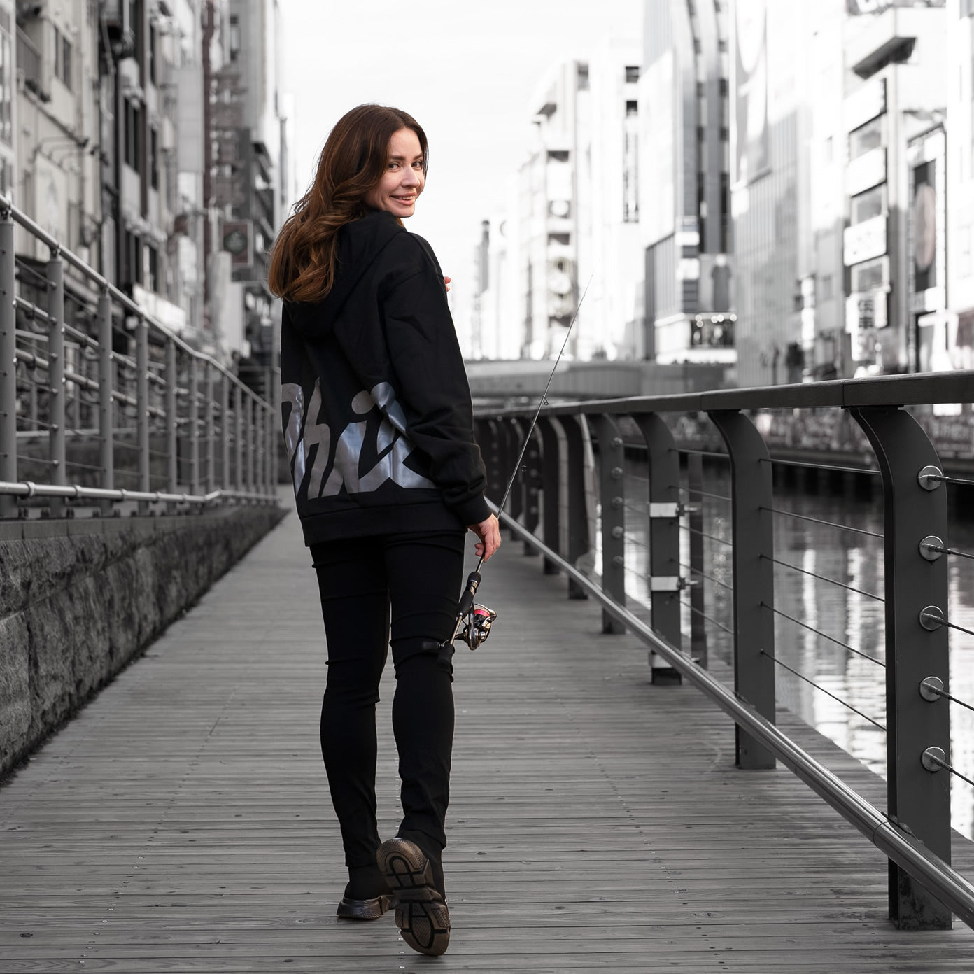 OVER SIZE GRAFIX LOGO HOODIE | THICK COTTON