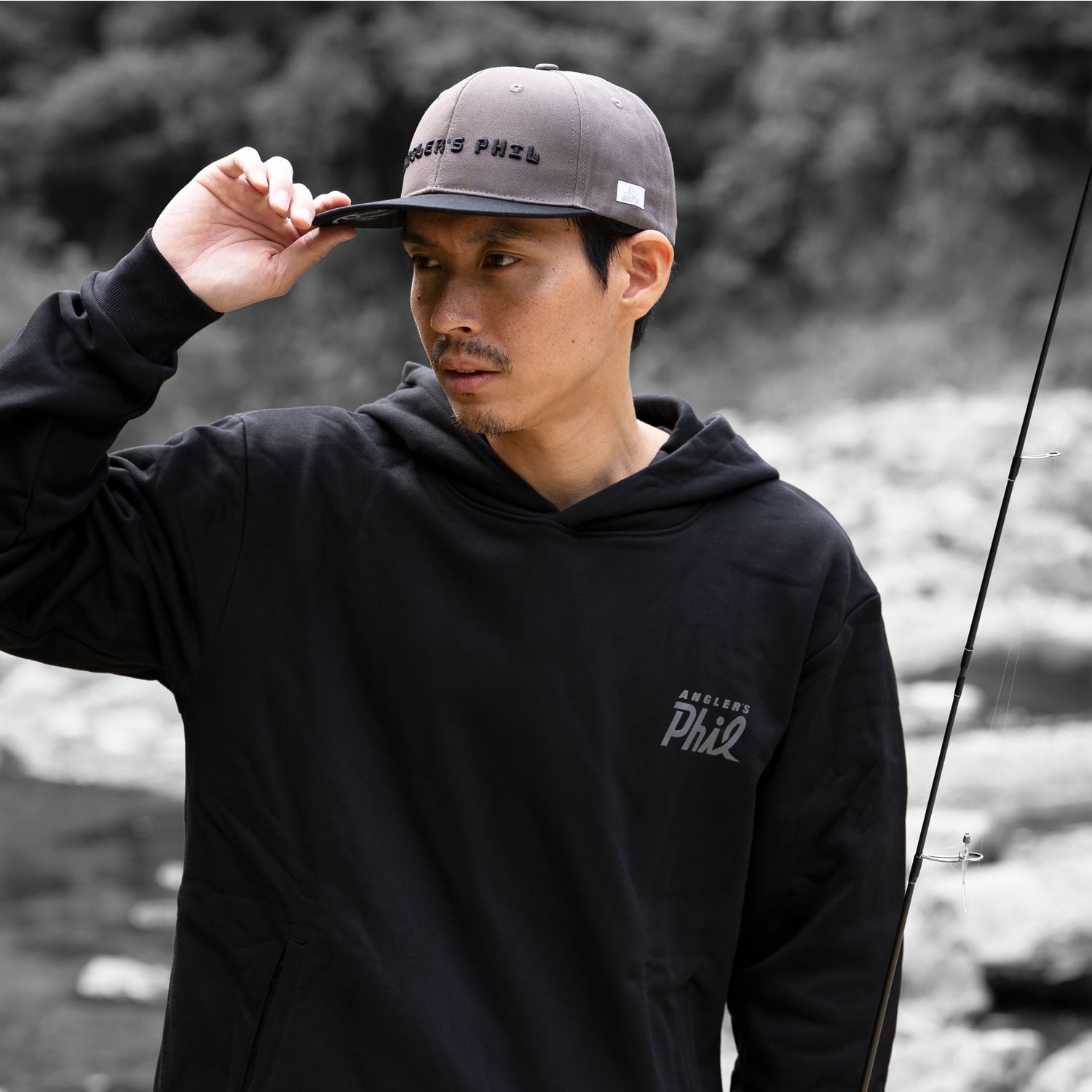 OVER SIZE GRAFIX LOGO HOODIE | THICK COTTON